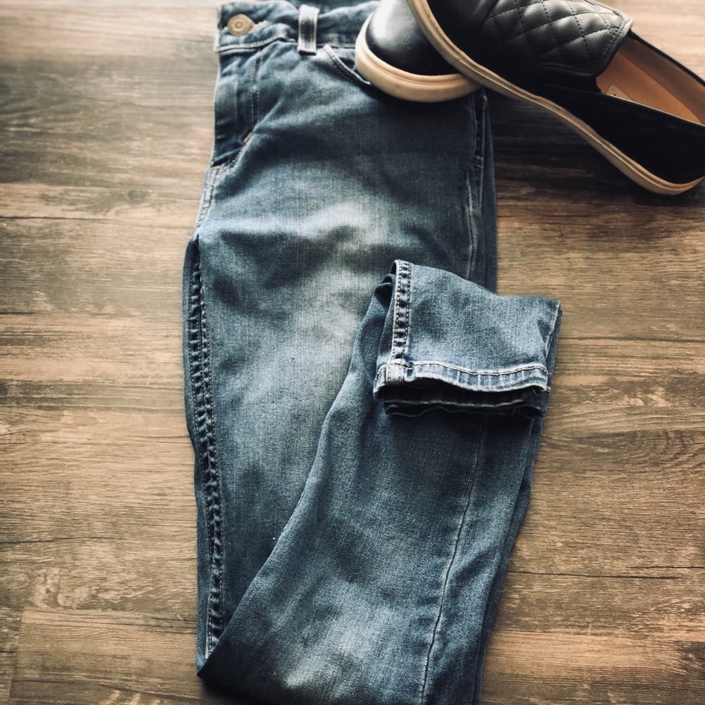 🌻Levi 535 Super Skinny Jeans🌻